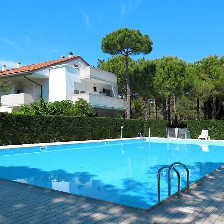 Apartment Parco Hemingway-4 By Interhome Lignano Sabbiadoro Ngoại thất bức ảnh