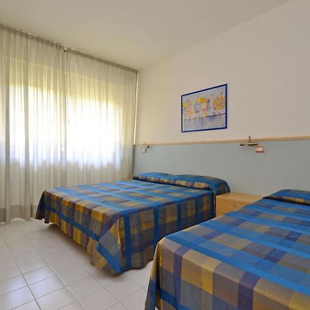 Apartment Parco Hemingway-4 By Interhome Lignano Sabbiadoro Ngoại thất bức ảnh